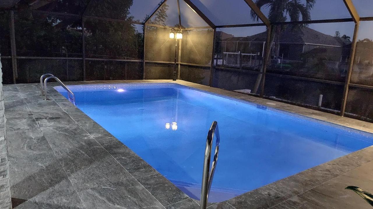 Cape Coral Mini Palace Dış mekan fotoğraf